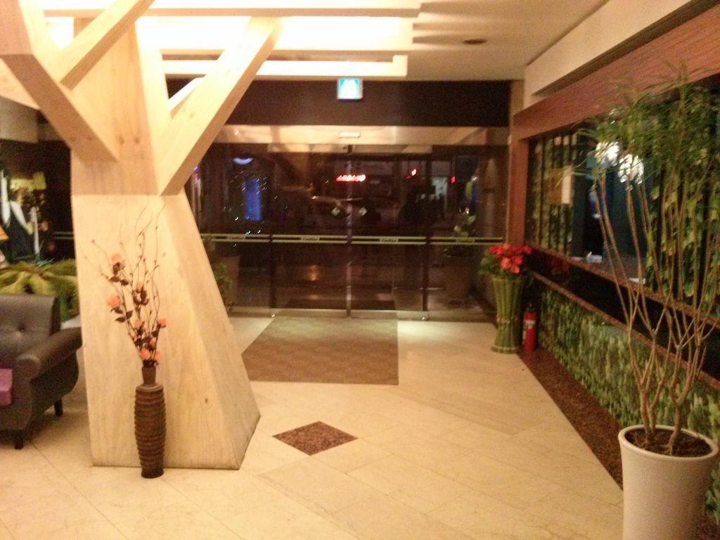 Apsan Business Hotel Daegu Esterno foto