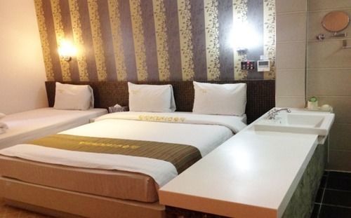 Apsan Business Hotel Daegu Esterno foto