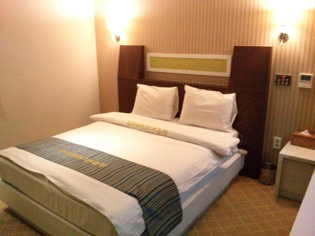 Apsan Business Hotel Daegu Camera foto